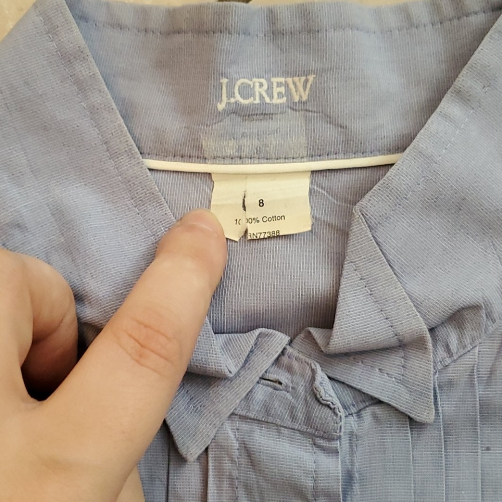 J. Crew blue button down LIKE NEW size 8 - Picture 2 of 3